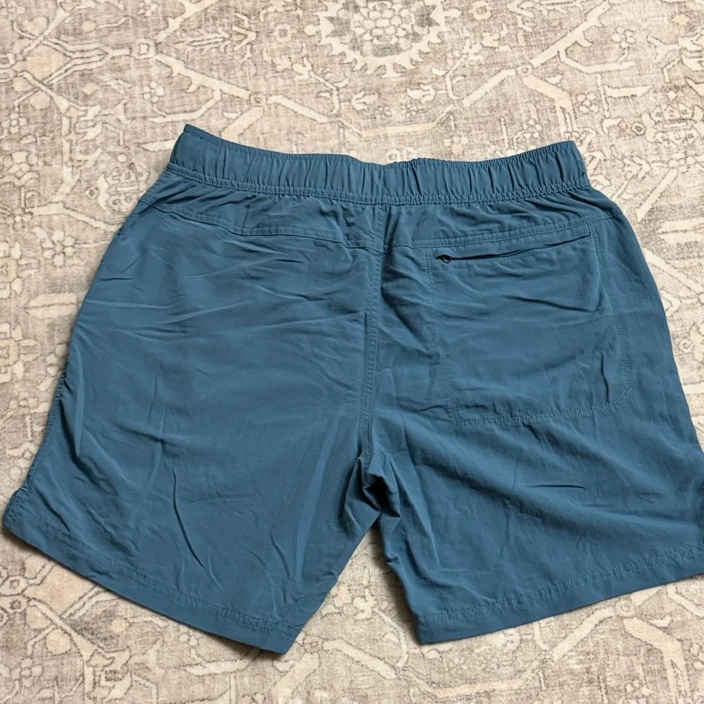 The North Face Teal Men’s Shorts Size M